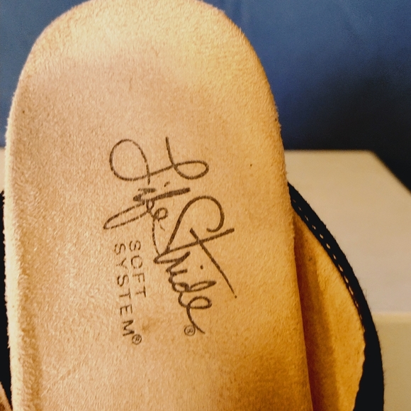Life Stride Donna Wedge Slides Soft System, size 6.5, black w/cork wedge - Picture 3 of 11